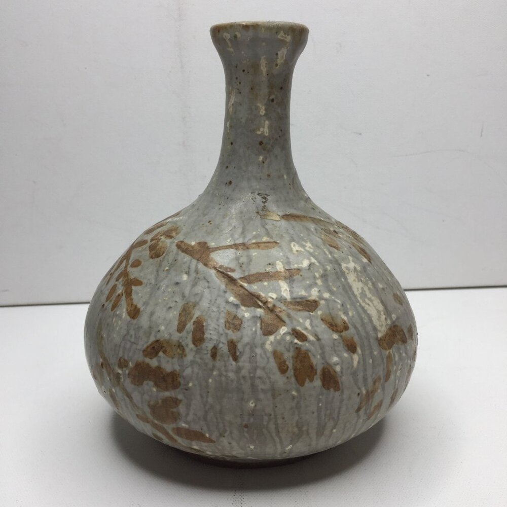 Vintage 1977 Handcrafted Ceramic Pottery Vase Leaf Motif By Jasmin Leaves Brown